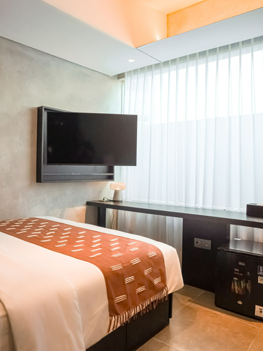 Others 3, Maisola by ARTOTEL Semarang, Semarang