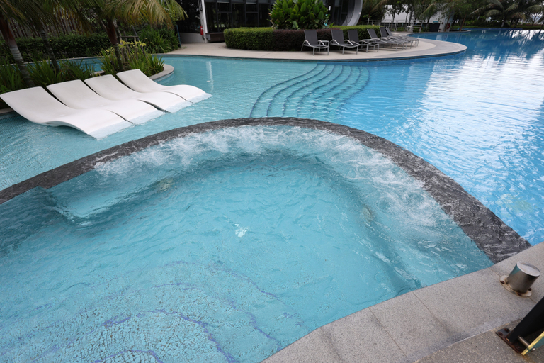Swimming Pool 3, Maya Residence Fei Hong Spacious Family Stay, Kuala Langat