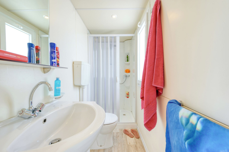 Bathroom 2, San Benedetto Camping Relais, Verona