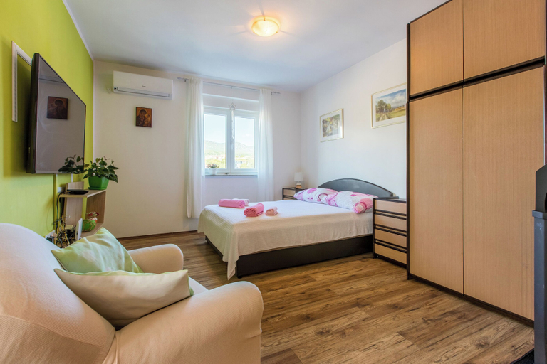 Bedroom 3, Apartments Franny, Novi Vinodolski