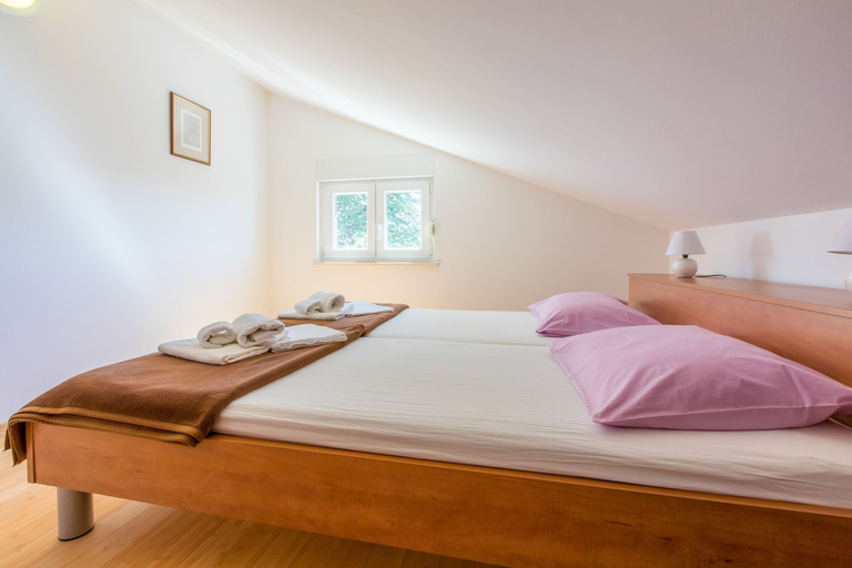 Bedroom 3, Apartments Robic, Crikvenica
