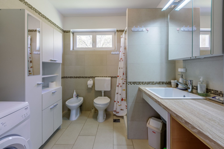 Bathroom 4, Apartment Nika, Vinodolska