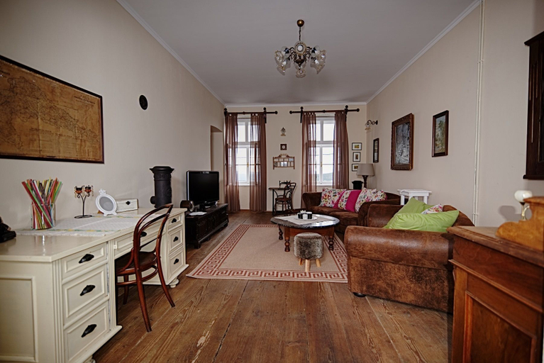 Others 3, Villa Ursula, Vinodolska