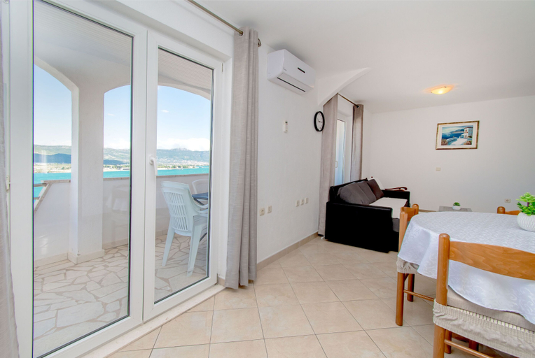Bedroom 3, Apartments Iva, Trogir