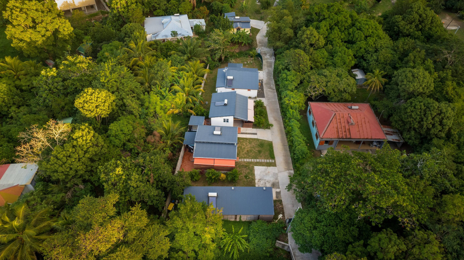 Aerial view, TERAKOTA Village Créole jacuzzis-plage, Deshaies