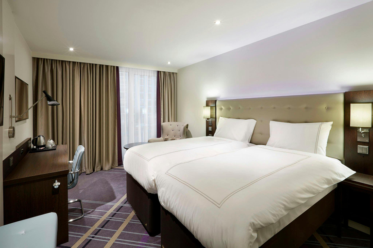 Bedroom 3, PREMIER INN FRANKFURT MESSE, Frankfurt am Main