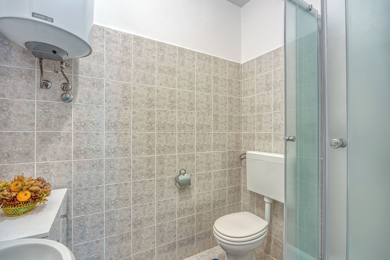 Bathroom 4, Apartment Marija, Pula