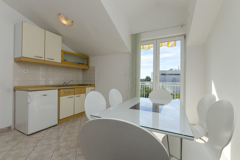 Others 5, Apartments Vinko, Šibenik