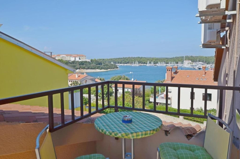 Others 4, Apartments and Rooms Viktorija, Medulin