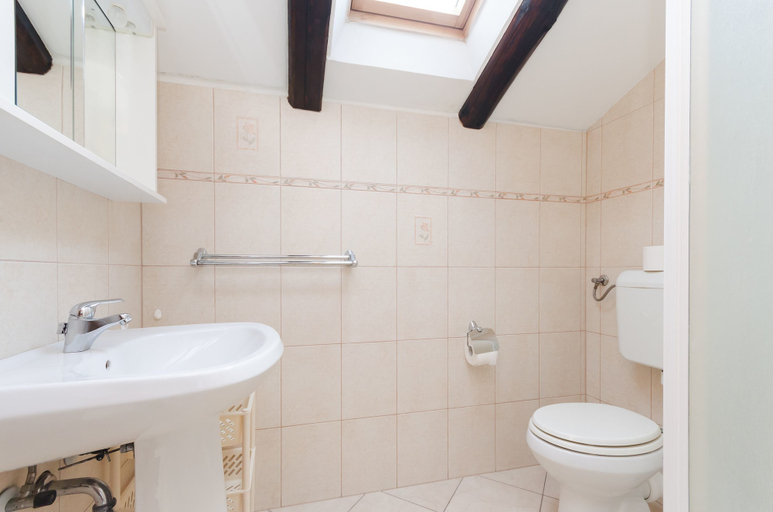 Bathroom, Apartment Mauro, Punat