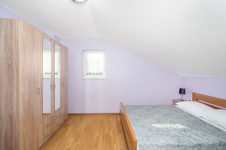 Bedroom 3, Apartments Kralj, Privlaka
