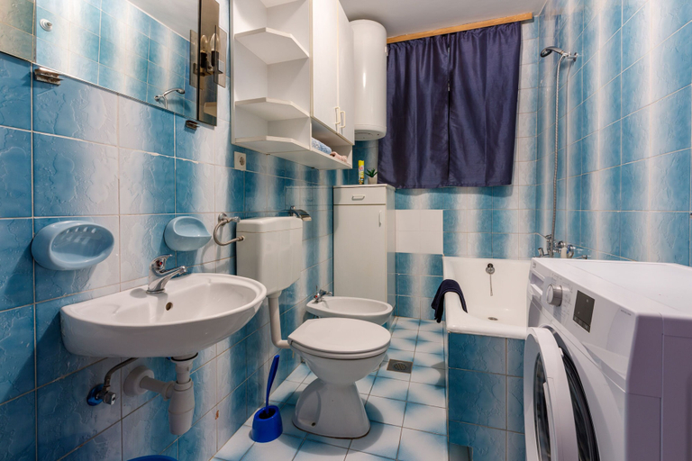 Bathroom 3, Apartment Leo Nona, Novi Vinodolski