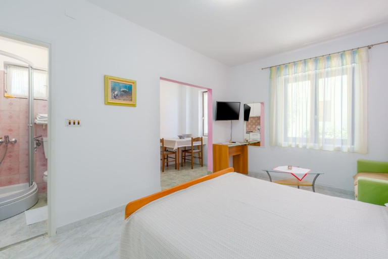 Bedroom 3, Apartments Nerina, Novigrad