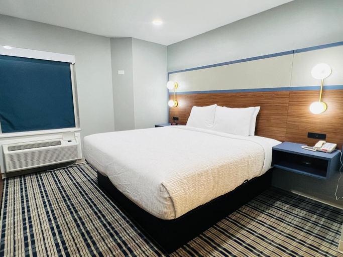 Bedroom 3, Americinn By Wyndham Rawlins, Carbon
