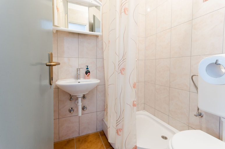 Bathroom 3, Apartments Danica, Lopar/Supetarska Draga