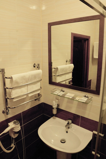 Bathroom 3, Praga Hotel, Krasnodar gorsovet