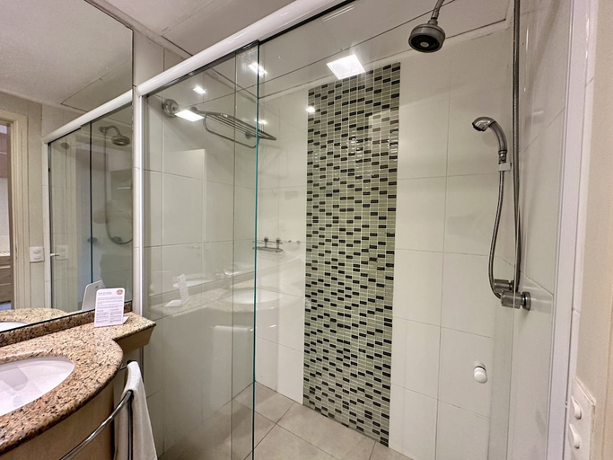 Bathroom 4, Jurerê Beach Village, Florianopolis