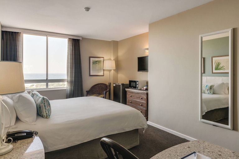 Bedroom 2, Protea Hotel by Marriott Karridene Beach, eThekwini