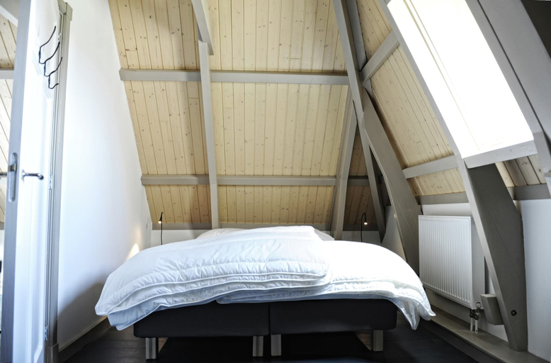 Room 3, Holiday Home Zoutkamp Near Lauwersmeer, De Marne