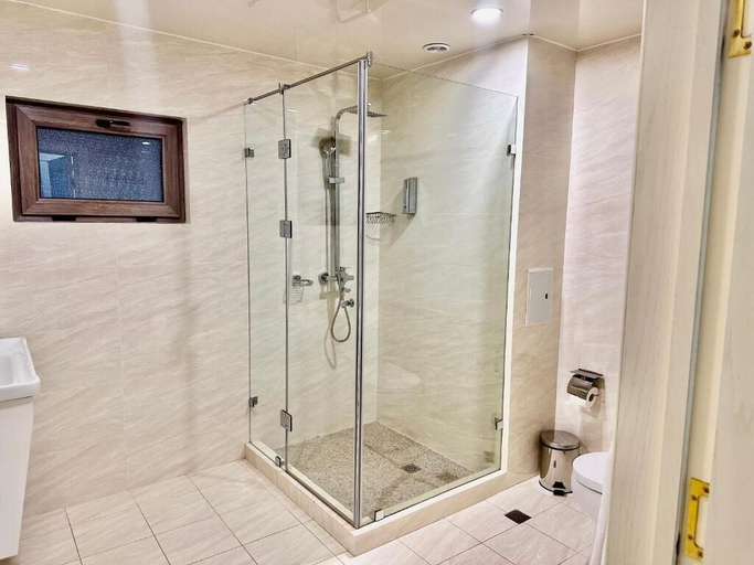Bathroom 2, Novza Palace Hotel, Tashkent City