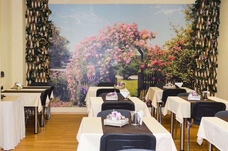 Food & Drinks 5, Forest Inn, Pushkinskiy rayon