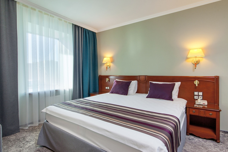 Bedroom 3, Crowne Plaza Krasnodar - Centre, an IHG Hotel, Krasnodar gorsovet