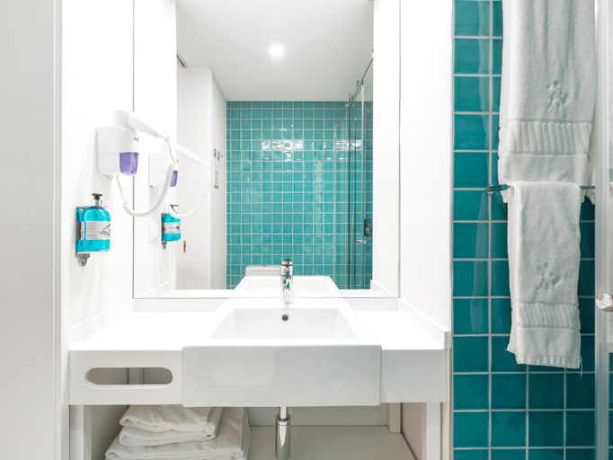 Bathroom 4, LSA Restauradores by Numa, Lisbon