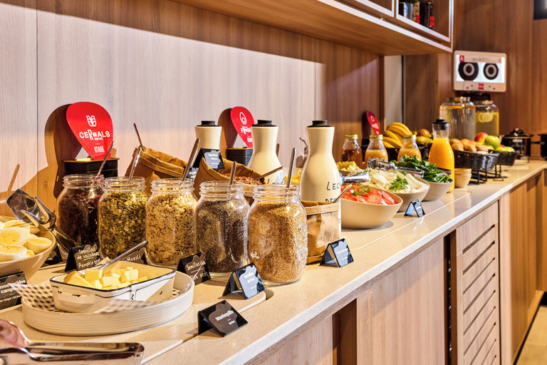 Food & Drinks 5, ibis Madrid Norte Las Tablas, Madrid