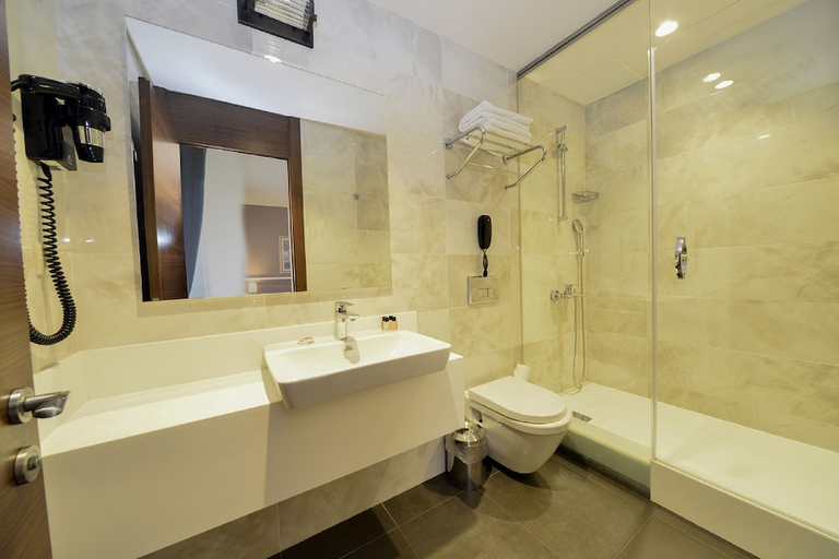 Bathroom 5, Hotel Le Maritime, Şişli