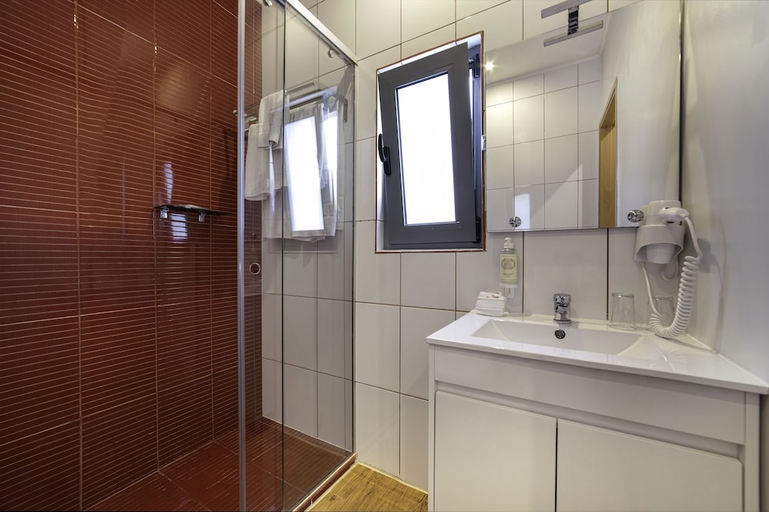 Bathroom 4, Urban Hotel Santa Eulália, Albufeira