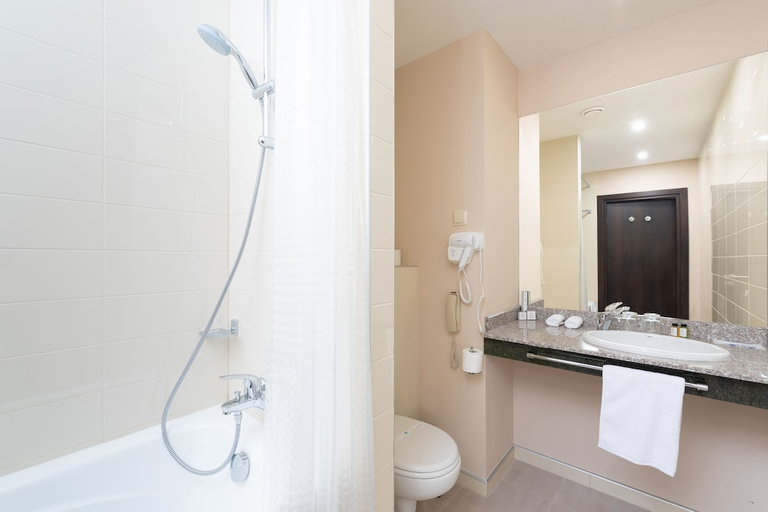 Bathroom 5, Armat Hotel, Irkutskiy rayon