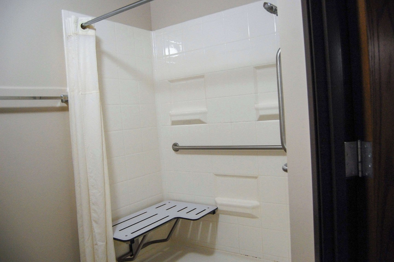 Bathroom 4, Quality Inn, Yellowstone