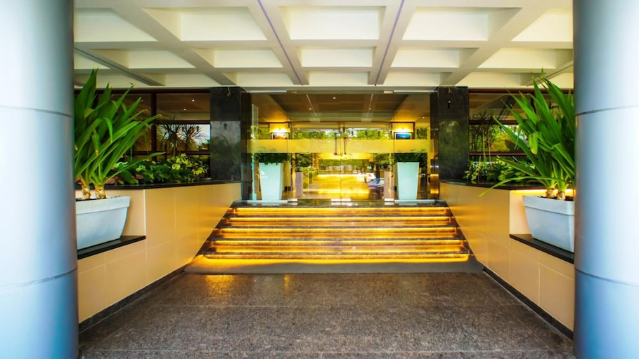 Public Area 2, Mastiff Hotel Chinchwad by OTHPL, Pune