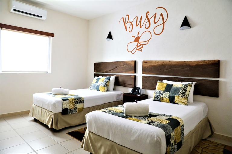 Bedroom 3, Hotel 12 Bees, Cozumel