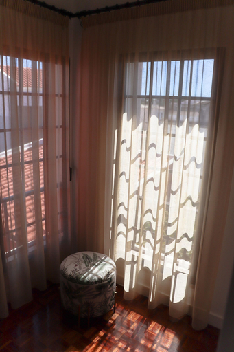 Room 2, Summer Villa With Heated Private Pool, Faro