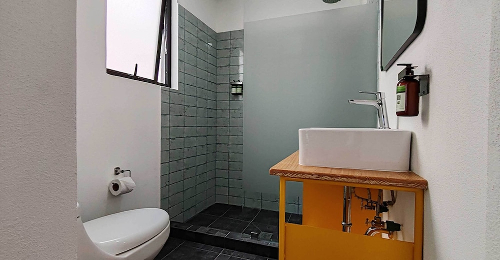 Bathroom, Hotel Escala Colonia Roma, Mexico City