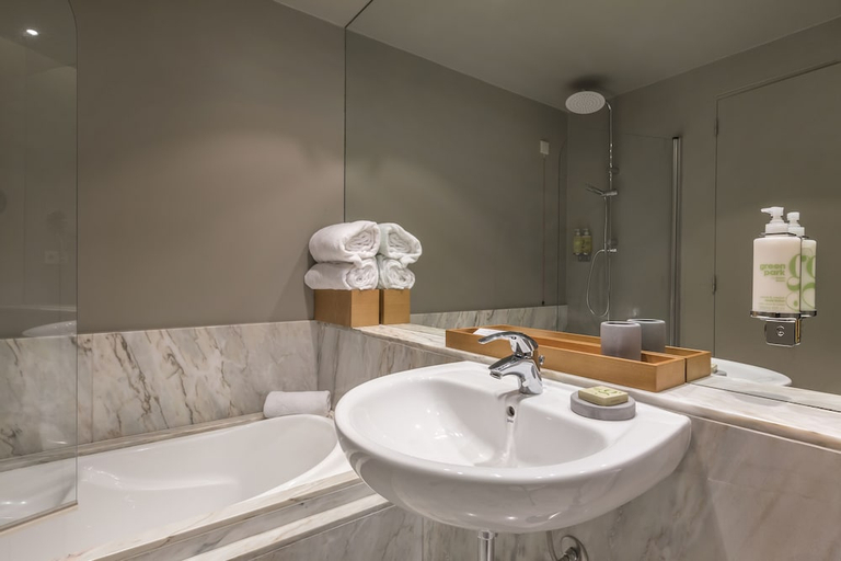 Bathroom 3, Villa C Boutique Hotel, Vila do Conde