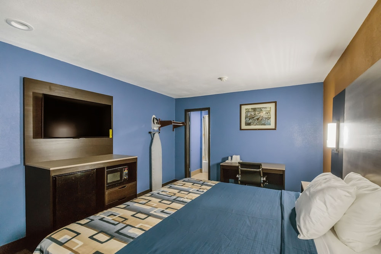 Bedroom 3, Scottish Inns Carrollton TX , Dallas