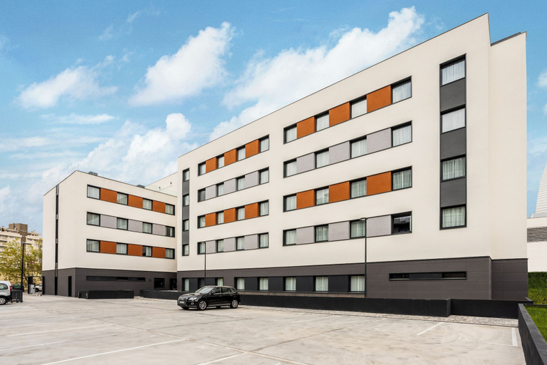 Exterior & Views, ibis Madrid Norte Las Tablas, Madrid