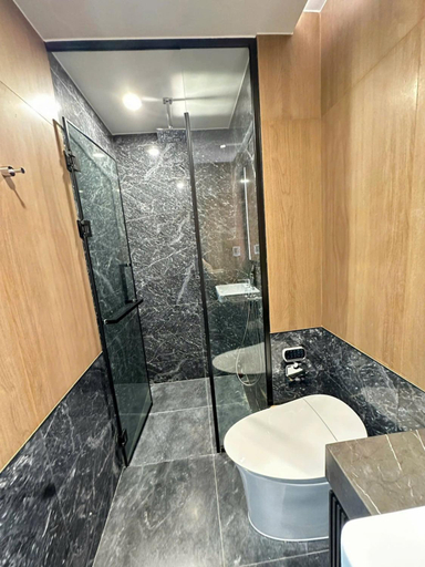 Bathroom 4, NEXUS LUMIERE RIVERSIDE, District 2
