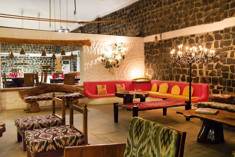 Public Area 3, Bandhavgarh Meadows, Umaria