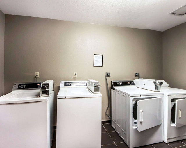 Bathroom, Sleep Inn & Suites Guthrie - Edmond North, Logan