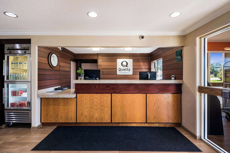 Public Area, Quality Inn & Suites Bozeman, Gallatin