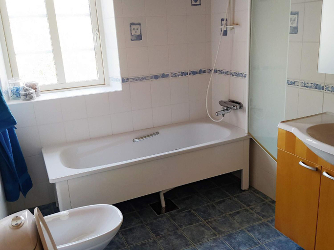 Bathroom 3, person holiday home in SMYGEHAMN, Trelleborg