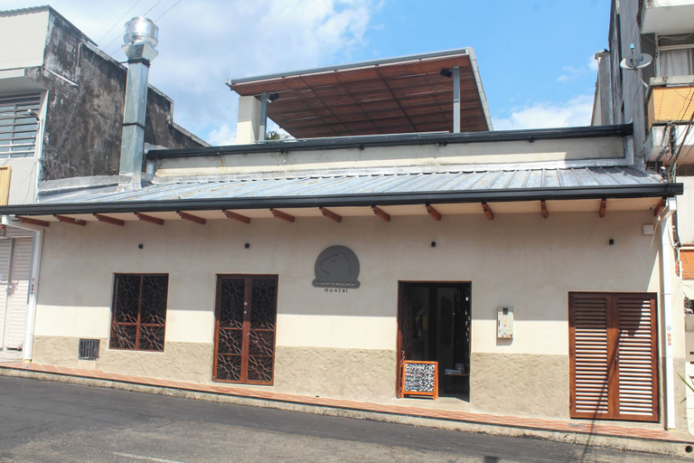 Exterior, Capybara Hostel, Restrepo