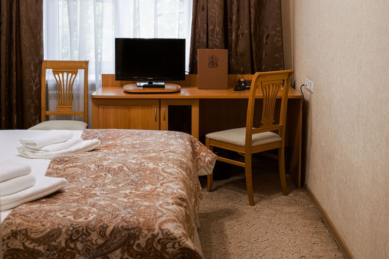 Bedroom 3, Hotel Rus, Irkutskiy rayon