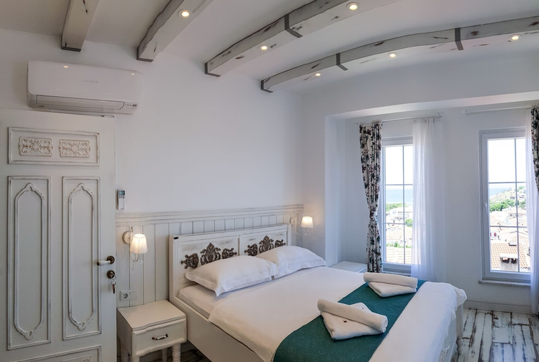 Bedroom 2, Bozcaada FRESH HOTEL, Bozcaada