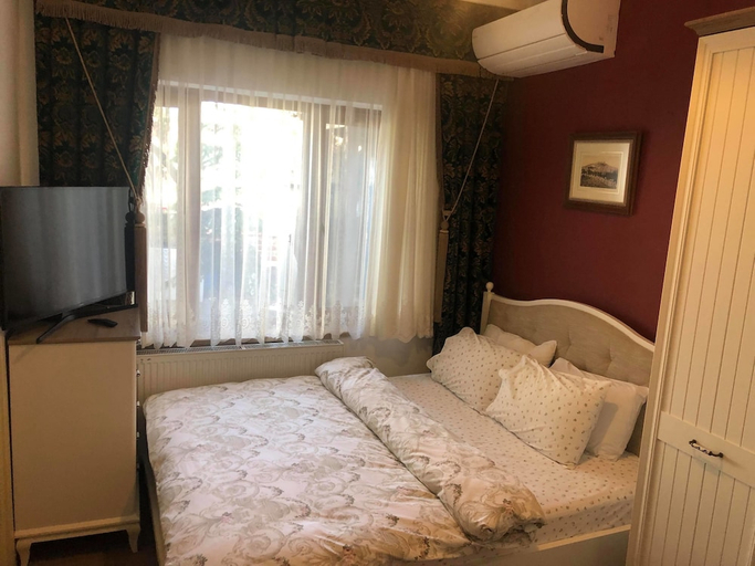 Bedroom 1, Pekcan Otel, Burhaniye