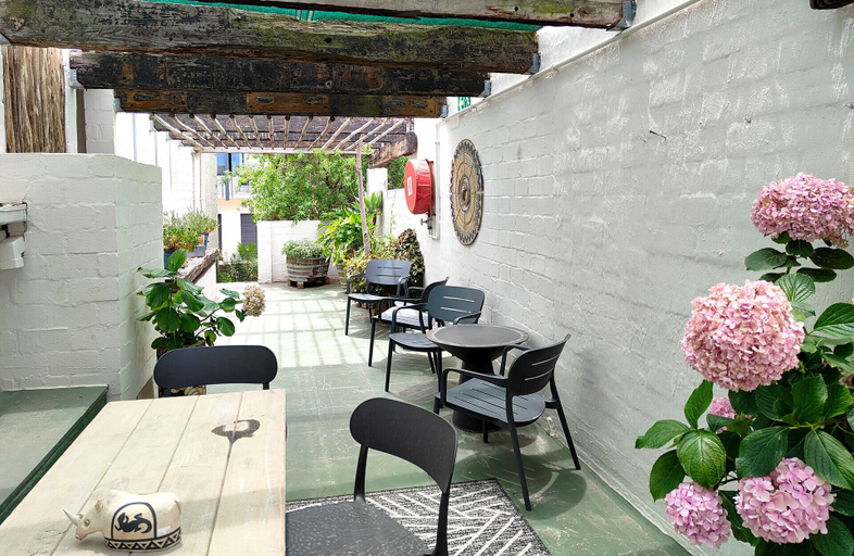 Others 5, Hornbill House, Overberg