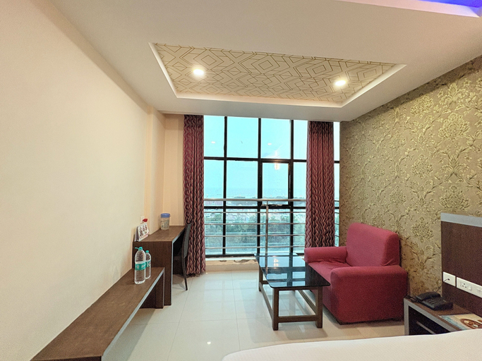 Room 2, Hotel Shree Gopal Puri, Puri